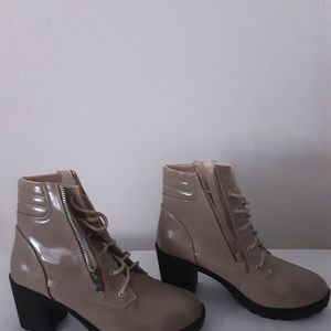 Women's Boots
